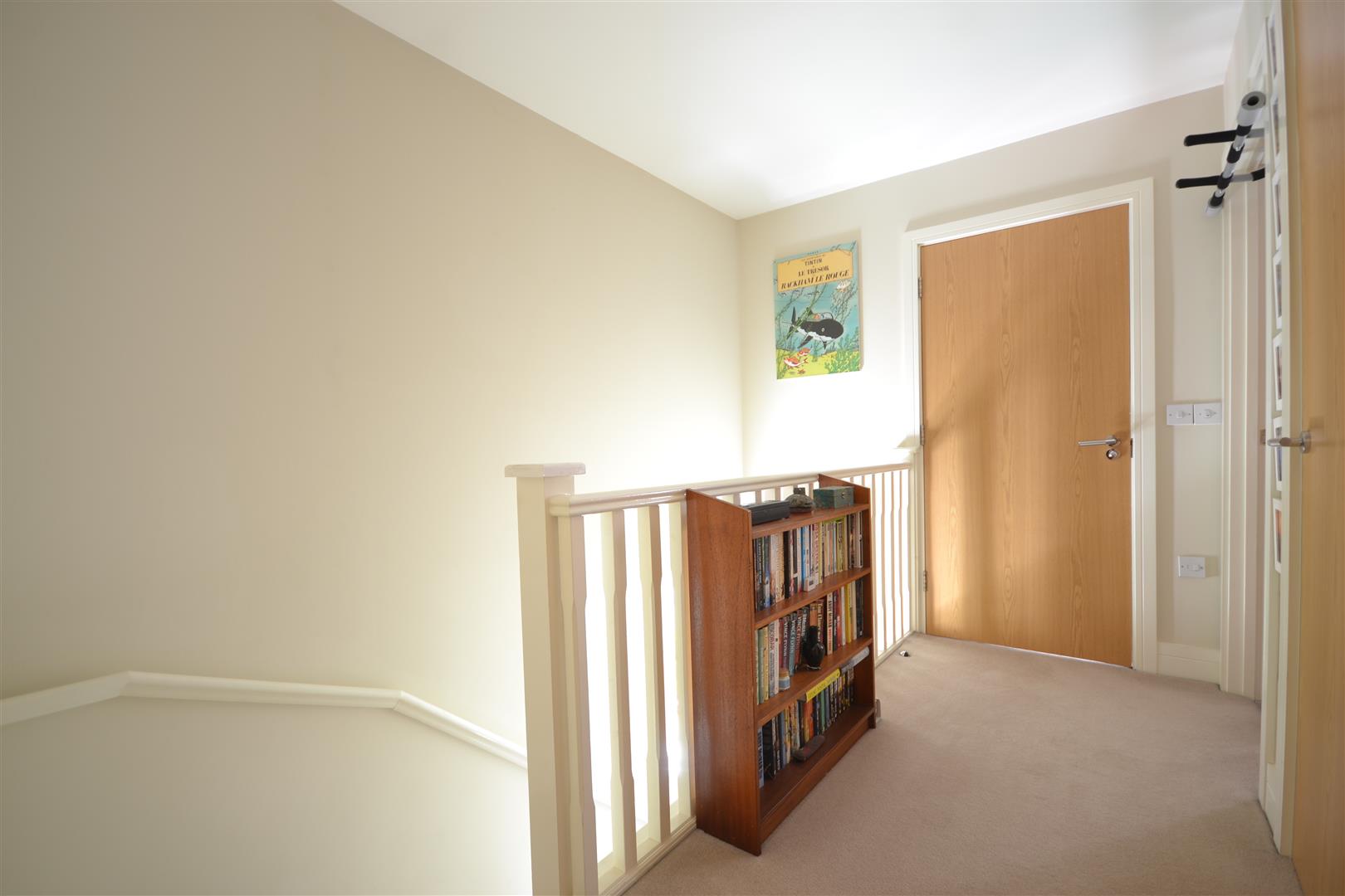 FIRST FLOOR LANDING